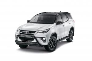 Toyota Fortuner Epic 2020 года